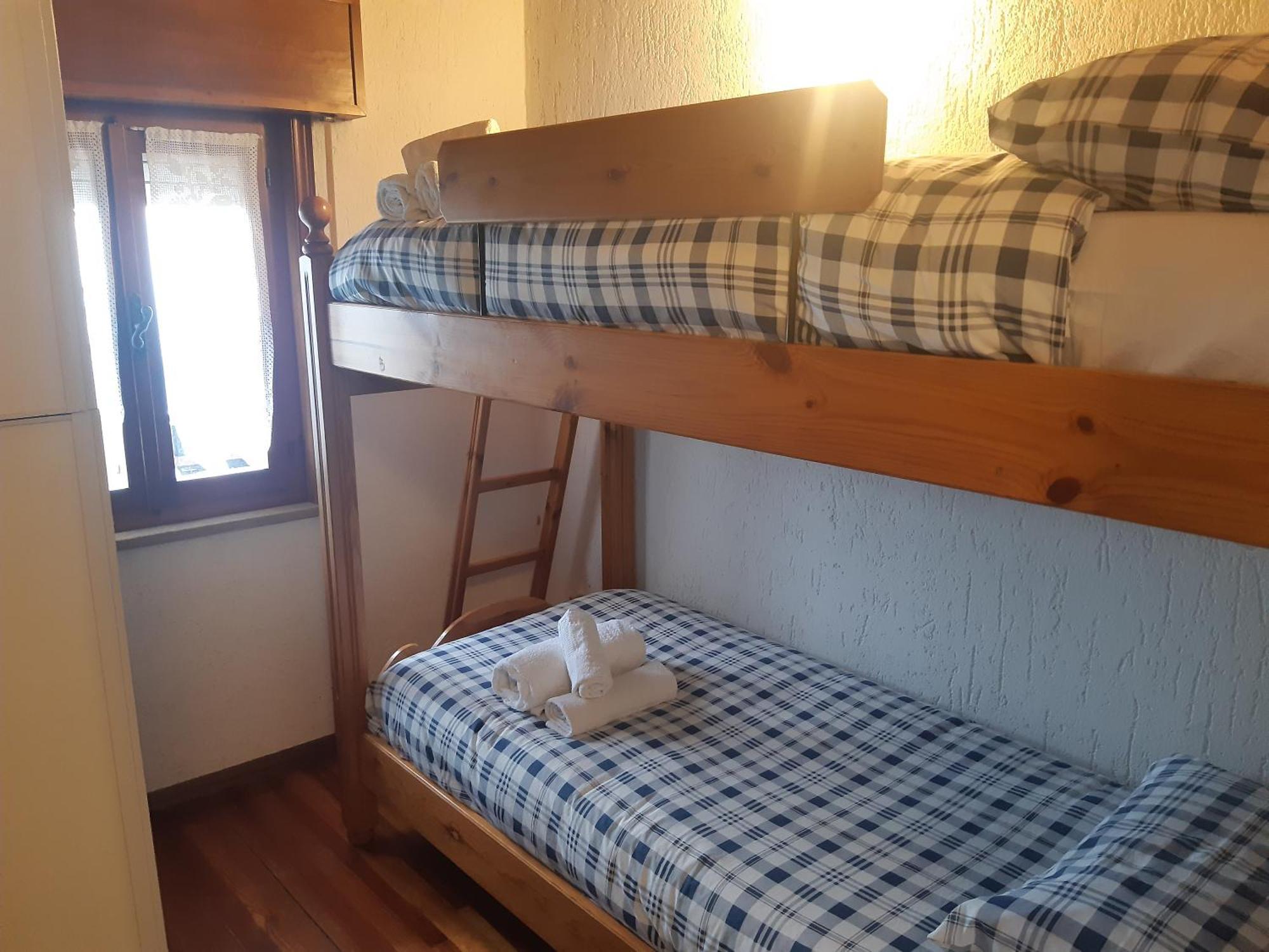 Mansarda Accogliente A Lusiana Apartment Ngoại thất bức ảnh